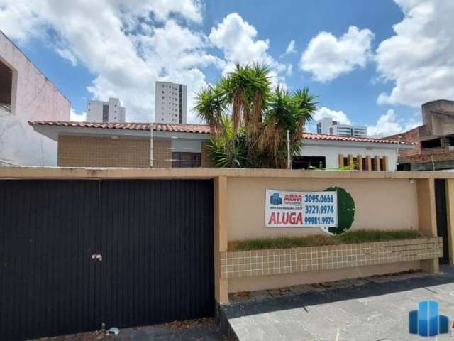 Casa Comercial com 4 quartos  para alugar, 0.00 m2 por R$3500.00  - Mauricio De Nassau - Caruaru/PE