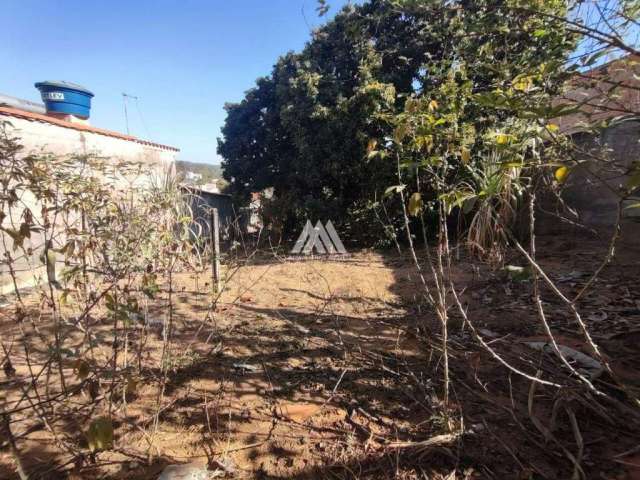 Vendo terreno em Itaúna de 390m² em excelente localização!