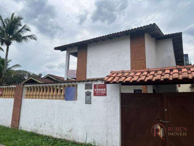 Sobrado com 3 dormitórios à venda, 166 m² por R$ 800.000,00 - Centro - Bertioga/SP