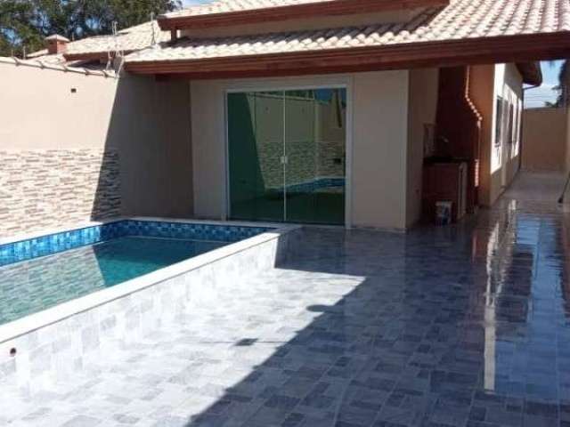 Casa nova com piscina 2 quartos em itanhaém