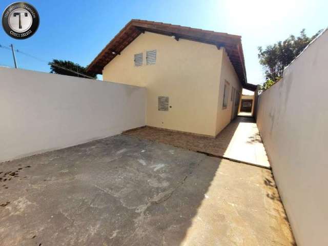 Casa 2 a venda Itanhaém, São Paulo, bairro Nossa Senhora Sion,