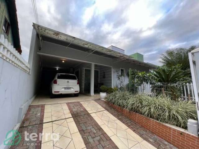 Casa com 3 quartos à venda em Benedito, Indaial , 147 m2 por R$ 638.000