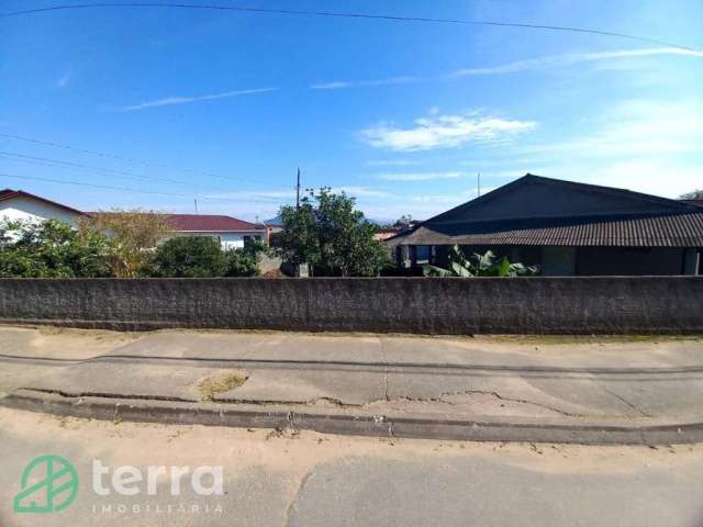 Casa com 2 quartos à venda no Estrada das Areias, Indaial , 100 m2 por R$ 360.000