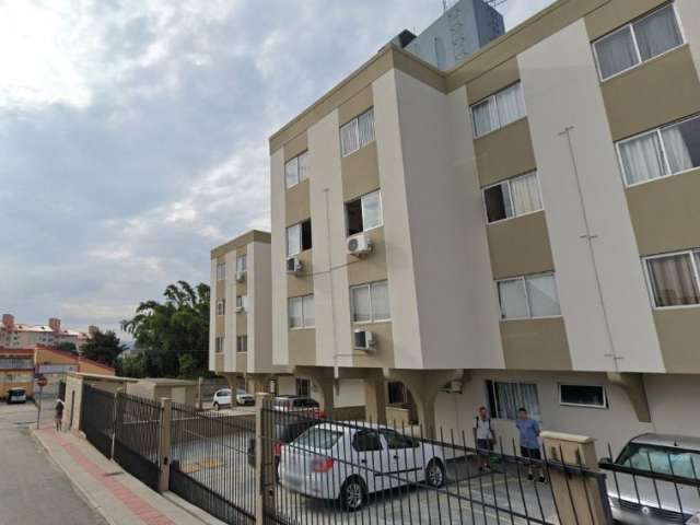 Apartamento semi mobiliado 47 m² localizado em Serraria, São José.