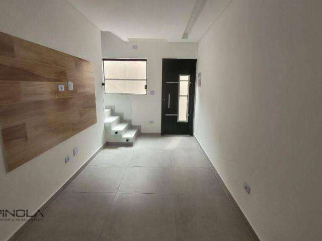 Sobrado com 2 dormitórios à venda, 57 m² por R$ 350.000,00 - Maracanã - Praia Grande/SP