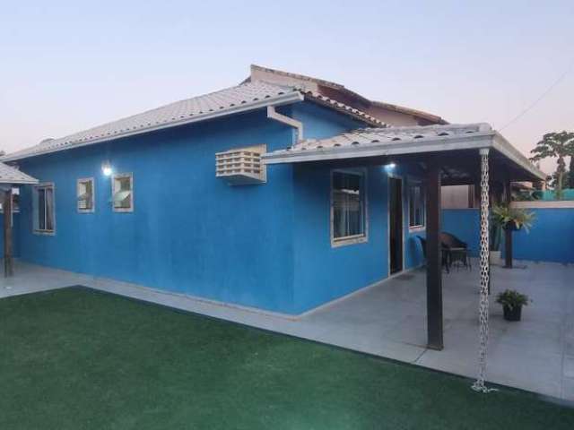 Casa para Venda em Cabo Frio, Orla 500 (Tamoios), 2 dormitórios, 1 suíte, 2 banheiros, 2 vagas