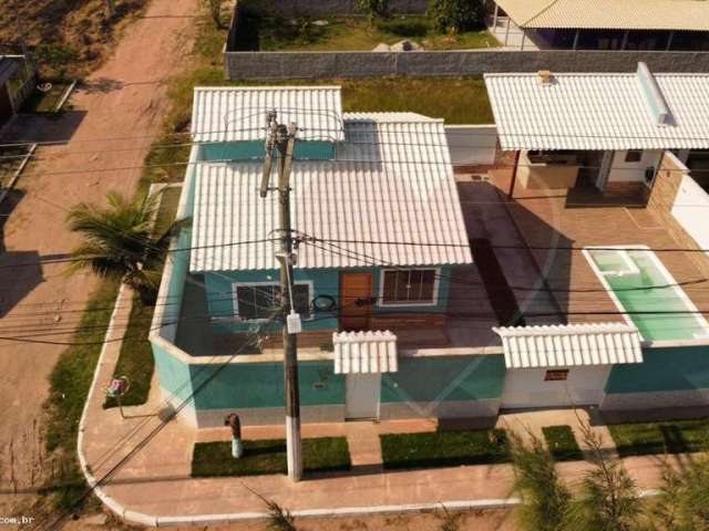 Casa para Venda em Cabo Frio, Nova Califórnia (Tamoios), 2 dormitórios, 1 suíte, 1 banheiro, 1 vaga