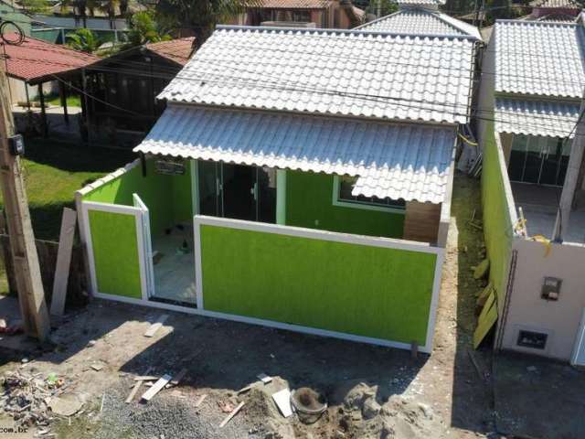 Casa para Venda em Cabo Frio, Verão Vermelho (Tamoios), 2 dormitórios, 1 banheiro