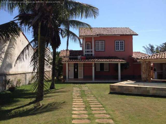 Casa para Locação em Cabo Frio, Verão Vermelho (Tamoios), 4 dormitórios, 1 suíte, 1 banheiro, 1 vaga