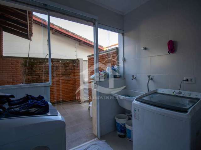 Casa - Sobrado  no bairro Jardim Imperador, 600 metros da praia, Peruíbe-SP