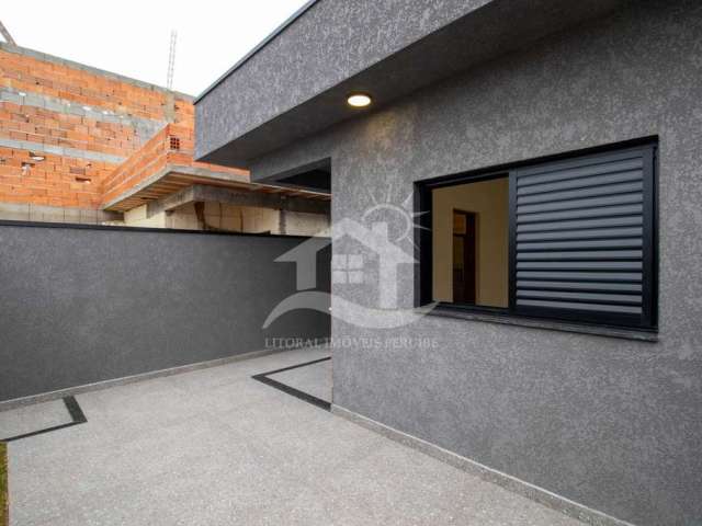 Casa - Térrea  no bairro Flora Rica, 1500 metros da praia, Peruíbe-SP