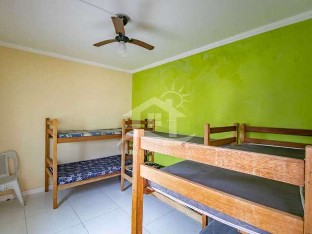 Casa - Térrea  no bairro Belmira Novaes, 50 metros da praia, Peruíbe-SP