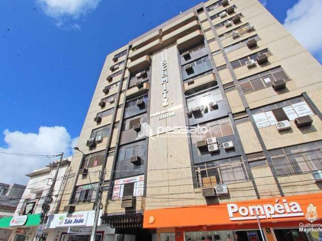 Sala à Venda por R$115.000,00 - Centro - Gravataí, RS