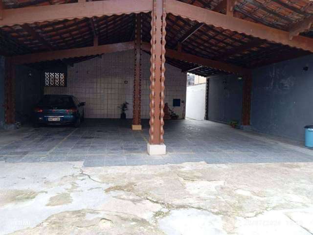 Casa com 2 dormitórios à venda, 68 m² por R$ 250.000 - Aviação - Praia Grande/SP