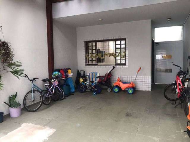 Sobrado com 3 dormitórios para alugar, 90 m² por R$ 6.000,02/mês - Canto do Forte - Praia Grande/SP