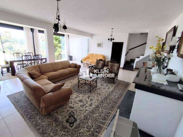 Casa à venda, 192 m² por R$ 1.200.000,00 - Vale dos Pinheiros - Nova Friburgo/RJ