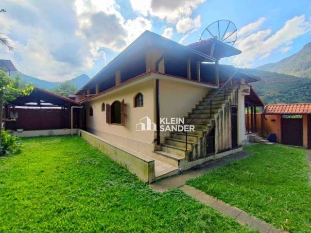 Casa com 3 dormitórios à venda, 110 m² por R$ 690.000,00 - Vargem Grande - Nova Friburgo/RJ