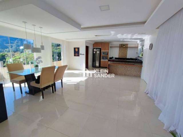 Casa com 4 dormitórios à venda, 387 m² por R$ 850.000,00 - Cascatinha - Nova Friburgo/RJ