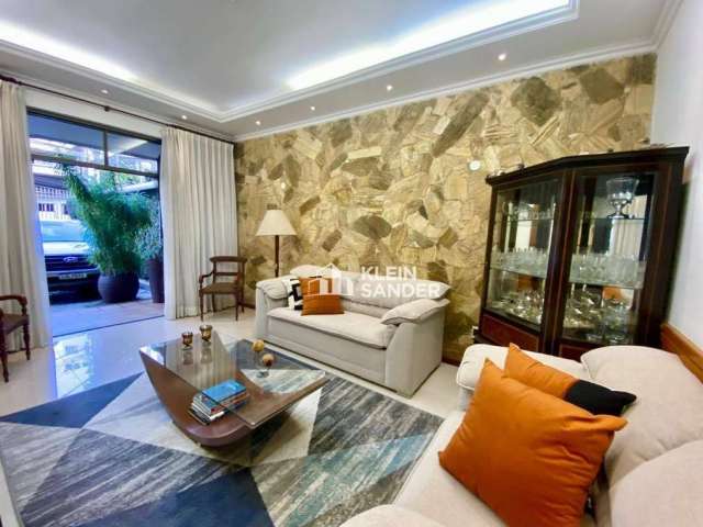 Casa com 5 dormitórios à venda, 400 m² por R$ 1.820.000,00 - Centro - Nova Friburgo/RJ