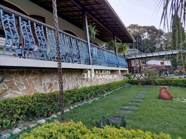 Casa com 4 dormitórios à venda, 182 m² por R$ 1.100.000,00 - Cônego - Nova Friburgo/RJ