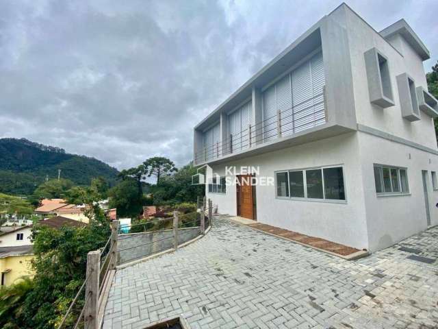 Casa à venda, 270 m² por R$ 1.500.000,00 - Cônego - Nova Friburgo/RJ