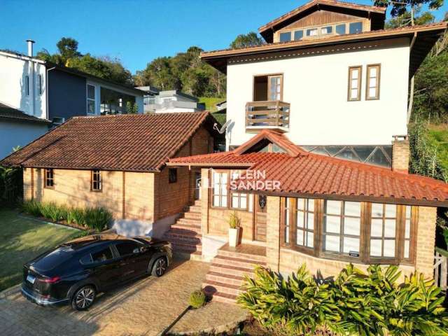 Casa com 4 dormitórios à venda, 230 m² por R$ 1.500.000,00 - Sans Souci - Nova Friburgo/RJ