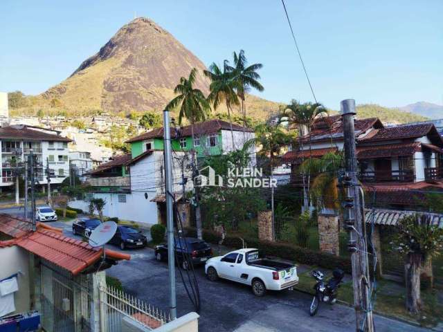 Casa com 3 dormitórios à venda, 188 m² por R$ 1.600.000,00 - Olaria - Nova Friburgo/RJ