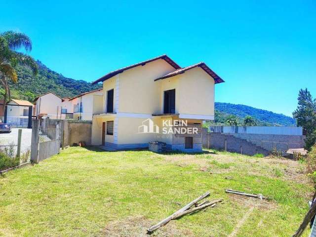 Casa com 3 dormitórios à venda, 81 m² por R$ 520.000,00 - Parada Folly - Nova Friburgo/RJ