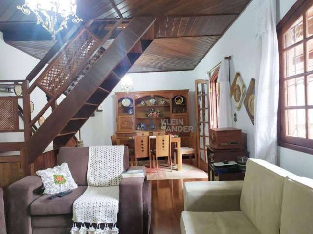 Casa à venda, 241 m² por R$ 950.000,00 - Cônego - Nova Friburgo/RJ