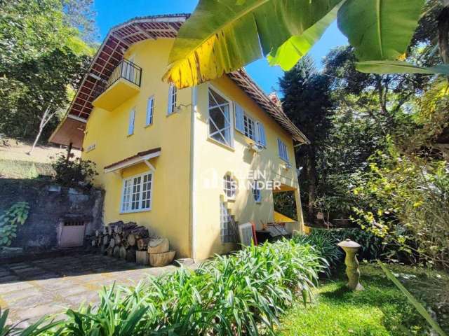 Casa com 3 dormitórios à venda, 350 m² por R$ 550.000,00 - Mury - Nova Friburgo/RJ