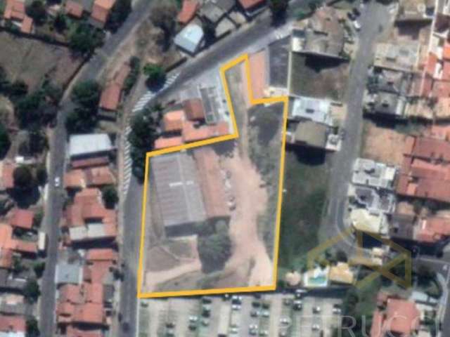 Terreno comercial à venda no Chácaras Alpina, Valinhos  por R$ 8.000.000