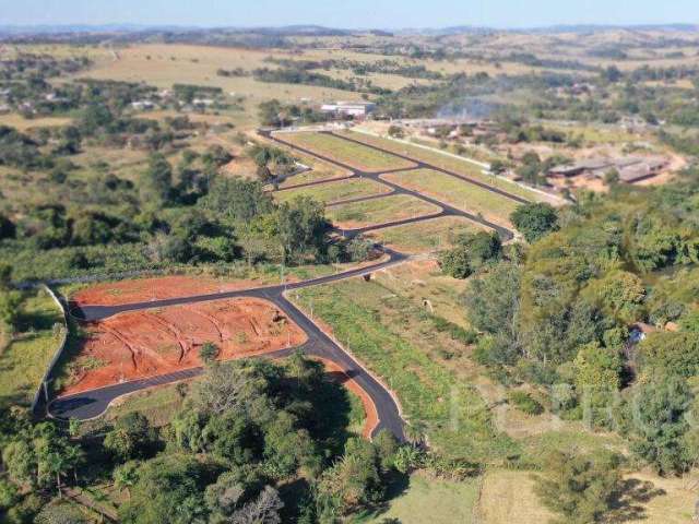 Terreno em condomínio fechado à venda na Avenida Guido Tozzi, 001, Tanquinho Velho, Jaguariúna por R$ 252.000