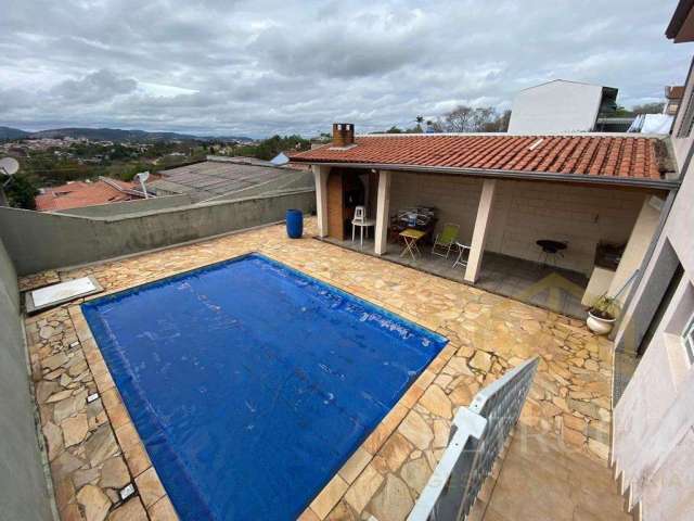 Casa com 2 quartos à venda na Francisco Von Zuben, 75, Vila Santo Antônio, Valinhos, 170 m2 por R$ 690.000