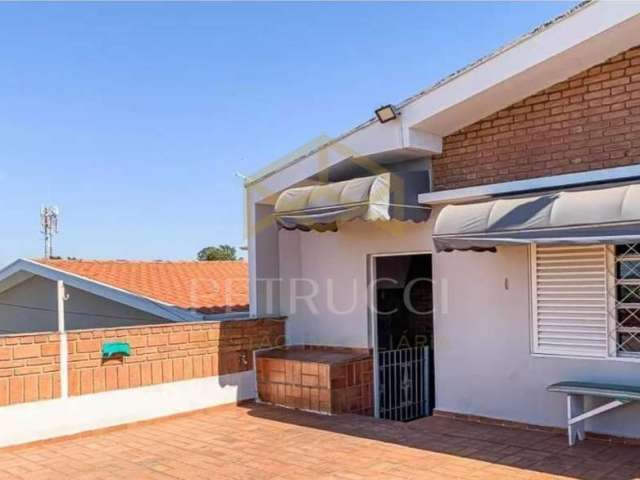 Casa com 3 quartos à venda na Rua Nuno Álvares Pereira, 349, Vila Nogueira, Campinas, 240 m2 por R$ 903.000