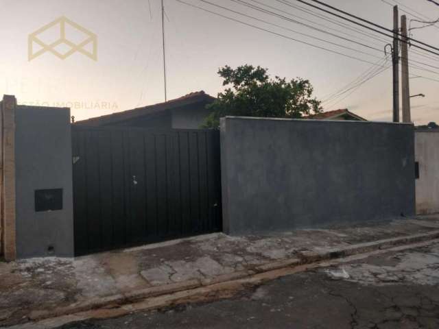 Casa com 2 quartos à venda na Rua Cerqueira César, 64, Jardim García, Campinas, 250 m2 por R$ 465.000