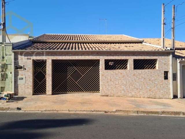 Casa com 3 quartos à venda na Rua dos Aimorés, 116, Vila Costa e Silva, Campinas, 170 m2 por R$ 500.000