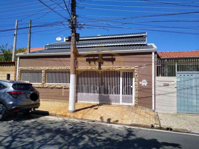 Casa com 3 quartos à venda na Avenida Paulo Provenza Sobrinho, 1571, Vila Perseu Leite de Barros, Campinas, 160 m2 por R$ 480.000