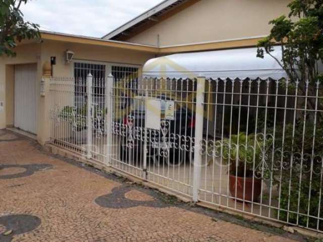 Casa com 3 quartos à venda na Rua Catarina Inglese Soares, 71, Vila Industrial, Campinas, 281 m2 por R$ 650.000