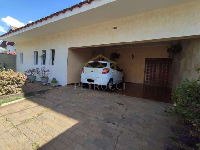 Casa em condomínio fechado com 3 quartos à venda na Rua Um, 4, Iate Clube de Americana, Americana, 192 m2 por R$ 890.000