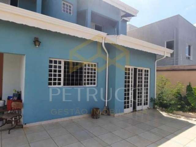 Casa com 4 quartos à venda na Rua Alfredo de Almeida, 259, Jardim Eulina, Campinas, 300 m2 por R$ 900.000