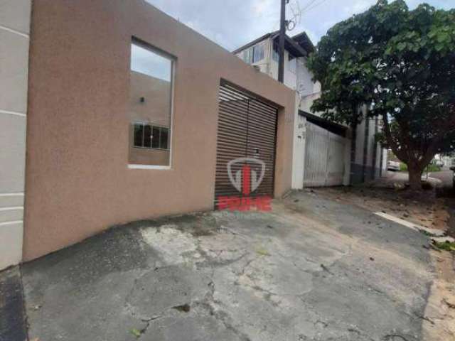 Casa à venda no Jardim Santa Alice em Londrina. Com 2 quartos, sala, cozinha, banheiro, área de serviço, churrasqueira, 2 vagas de garagem.