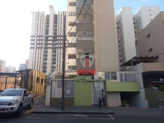 Apartamento à venda no Edifício Ouro Fino no centro de Londrina. Ao lado da Av. Higienópolis, contendo 3 quartos, 1 quarto de empregada, 3 banheiros,