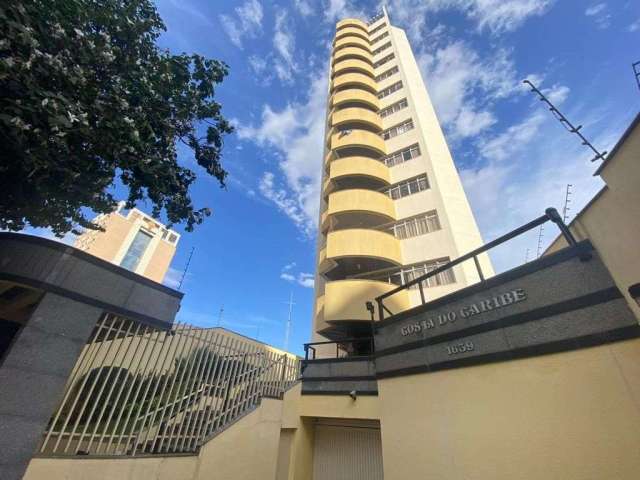 Apartamento à venda no Edifício Costa do Caribe no centro de Londrina. Cobertura, central em ótima localização com 3 quartos sendo 1 suíte e 1 master