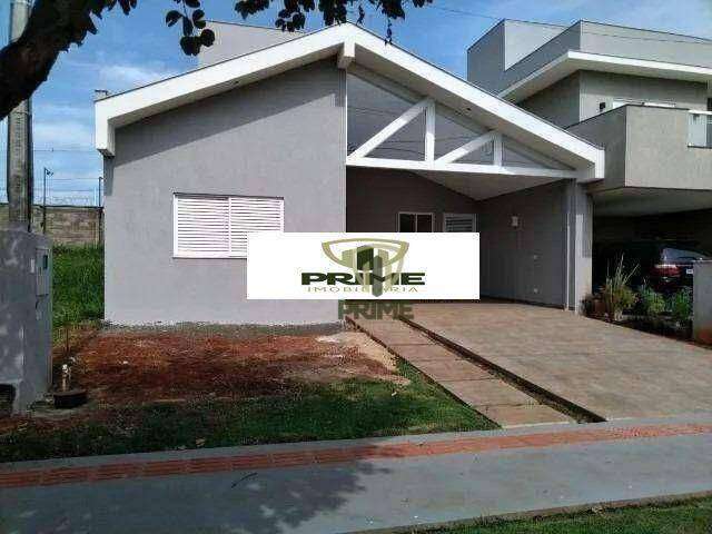 Casa à venda e locação no Condominio Bella Vittá no Jardim Montecatini em Londrina. Sobrado com três quartos, sendo um suíte, sala, lavabo, cozinha, á