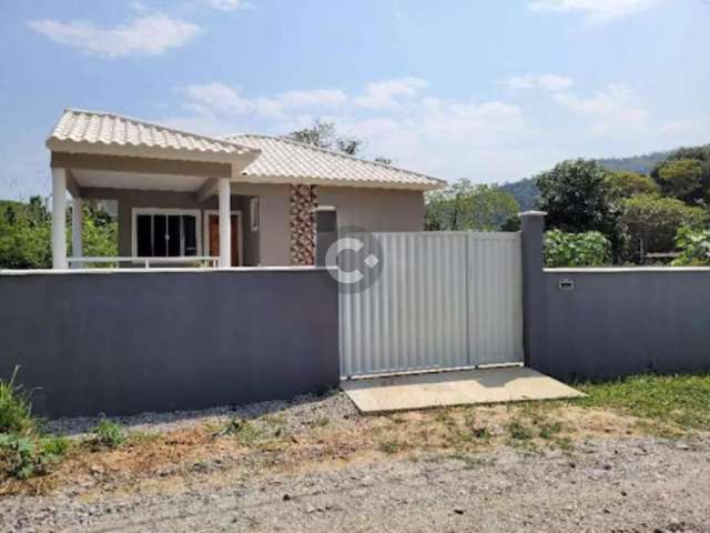 Casa para Venda em Maricá, Jacaroá, 2 dormitórios, 1 suíte, 2 banheiros, 1 vaga