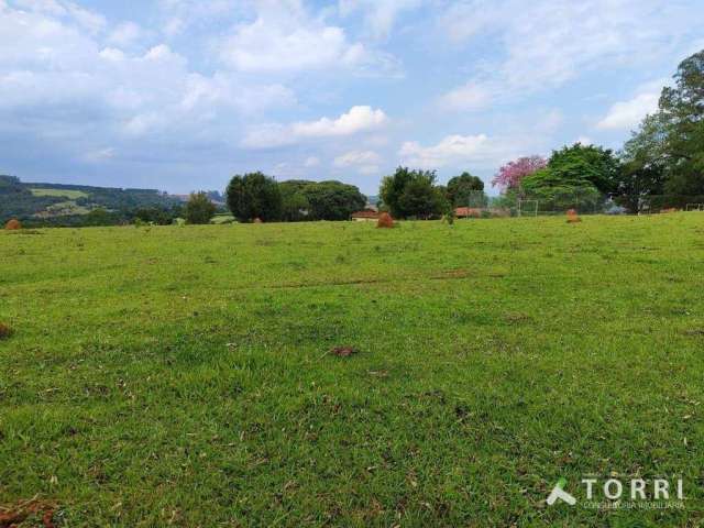 Sítio com granja á venda em Itapetininga/SP