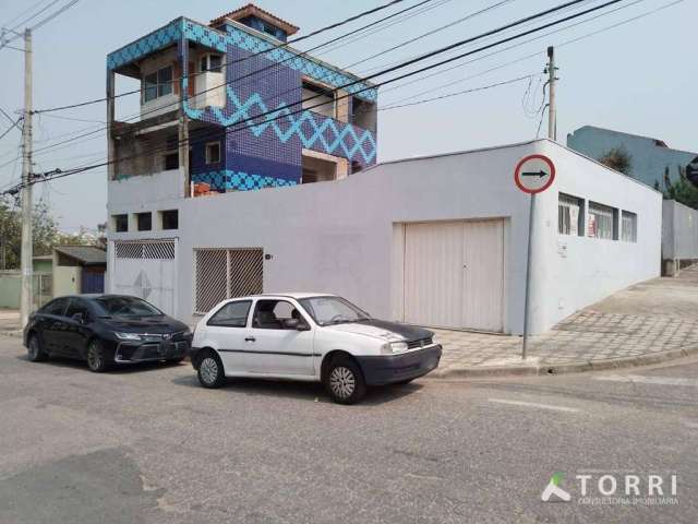 Casa com salão comercial a venda no Jardim Gutierres em Sorocaba/sp