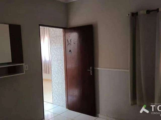 Casa com 02 dormitórios a venda no Bairro Aparecidinha em Sorocaba/sp