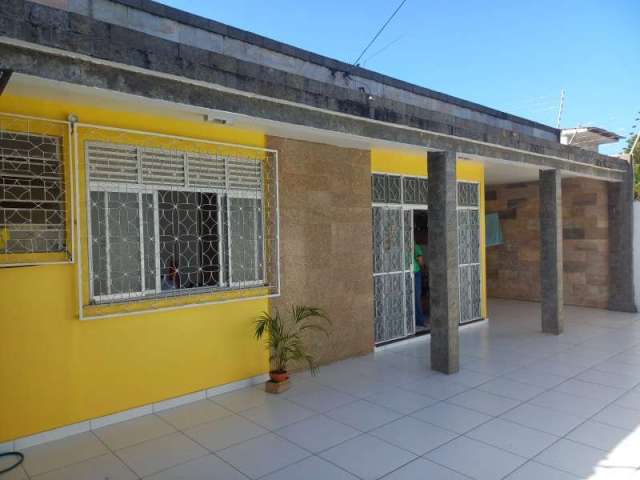 Casa comercial com 3 salas à venda na Rua das Safiras, Nossa Senhora das Graças, Manaus, 274 m2 por R$ 700.000