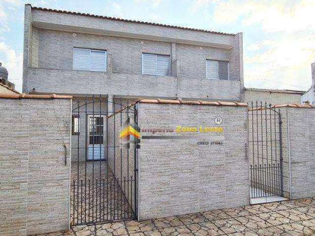 * Sobrado para Aluguel - Cidade Patriarca, 01 dormitório, 70m². Demais dependências: sala, cozinha, banheiro, área de serviço interna e quintal